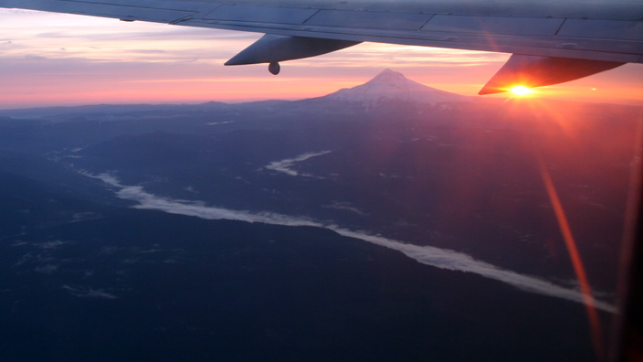 Mount Hood, Oregon, Sandy River, sunrise