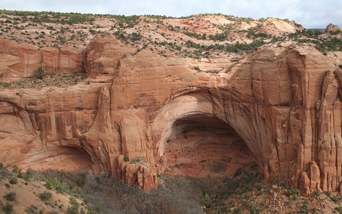 betatakin alcove deskpicture, navajo national monument, arizona