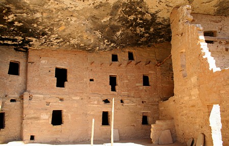 Spruce Tree House is a large archaeological site in Mesa Verde National Park, near Cortez, Colorado.