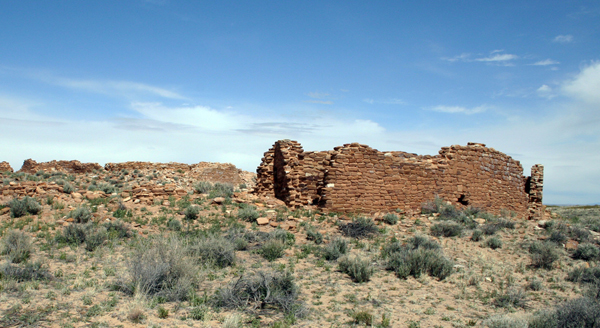 Tsin Kletso Pueblo walls