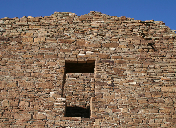 T-shaped doorway in the west wall of the Pueblo del Arroyo great house. 